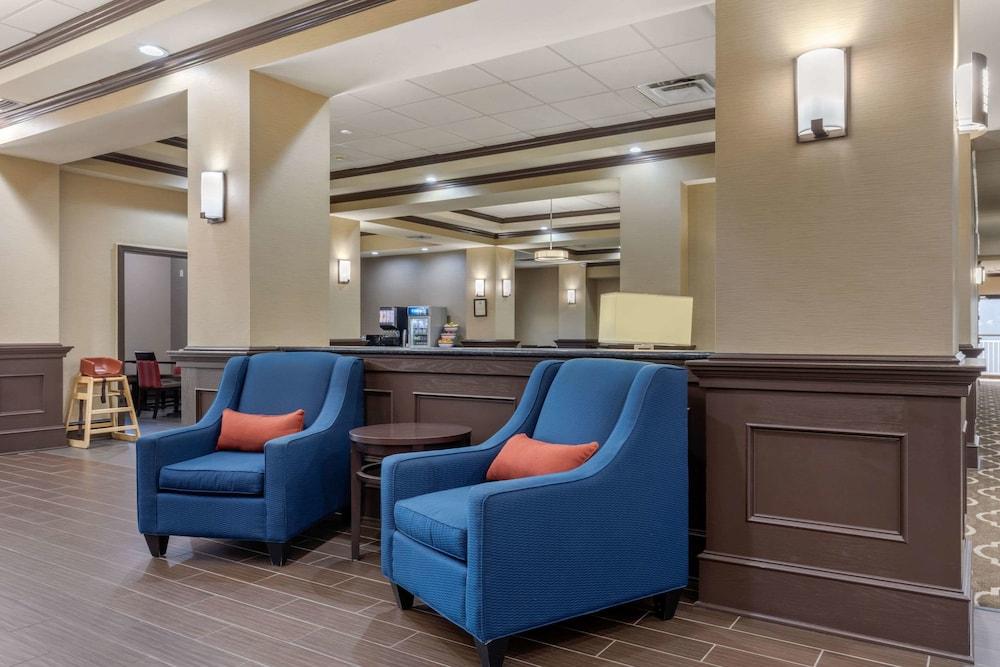 Comfort Inn & Suites North Little Rock Mccain Mall Buitenkant foto