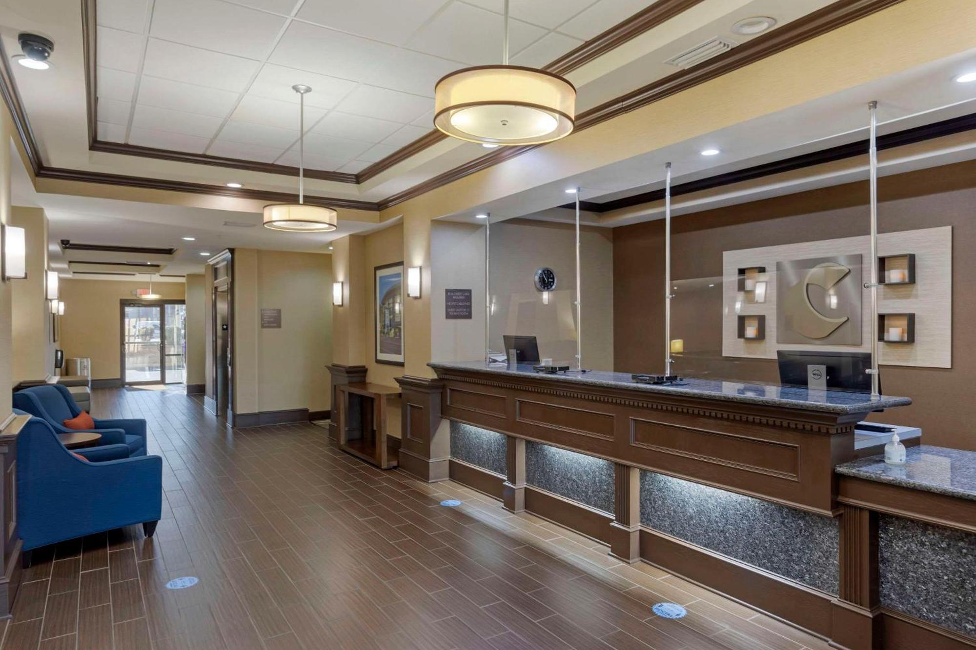 Comfort Inn & Suites North Little Rock Mccain Mall Buitenkant foto