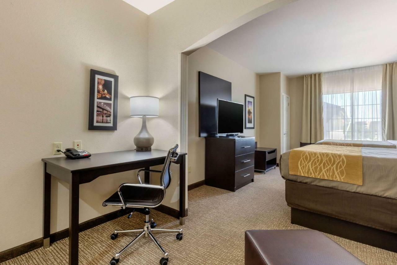 Comfort Inn & Suites North Little Rock Mccain Mall Buitenkant foto