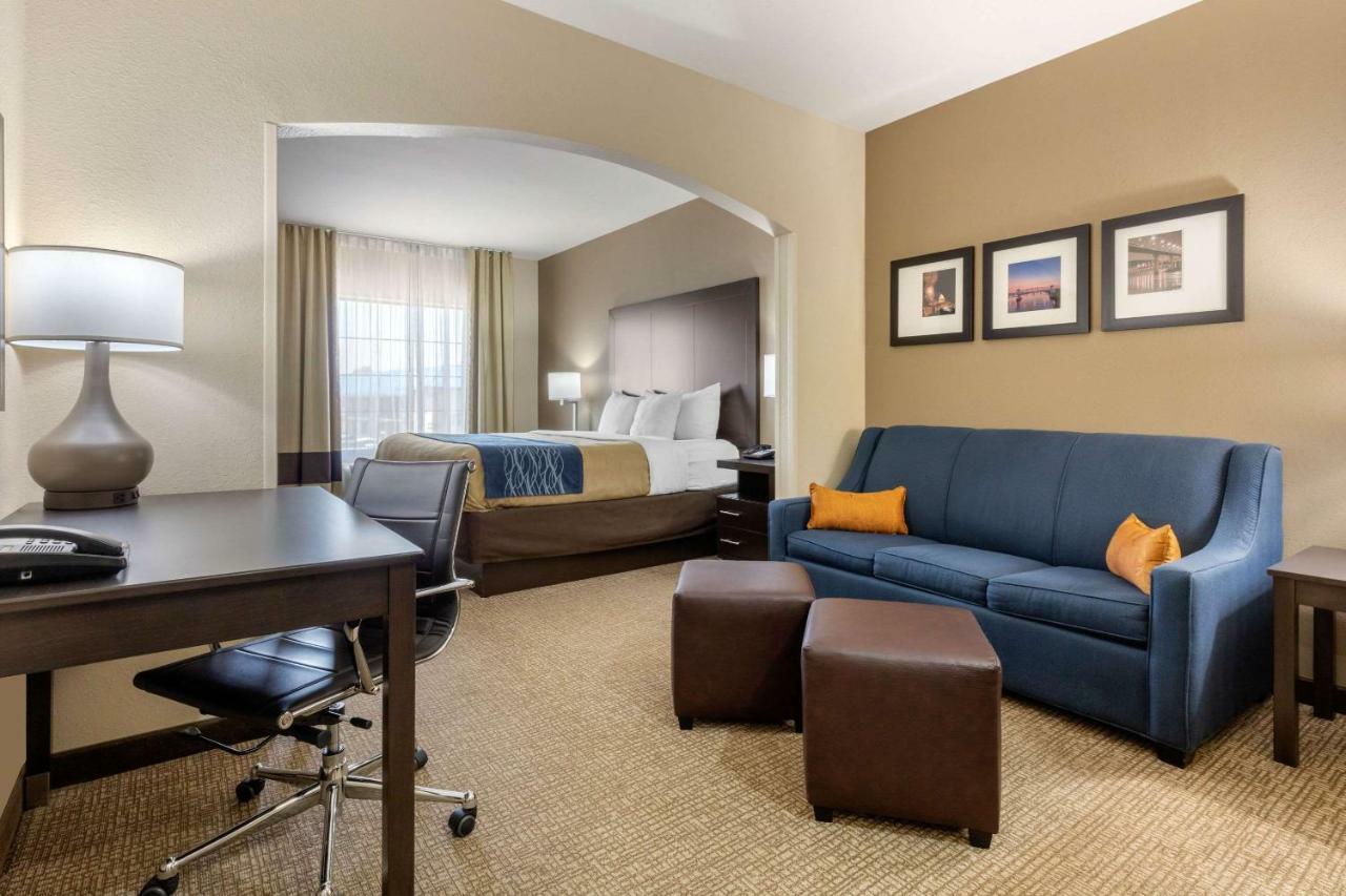 Comfort Inn & Suites North Little Rock Mccain Mall Buitenkant foto